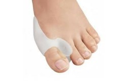 BUNION PROTECTORS 